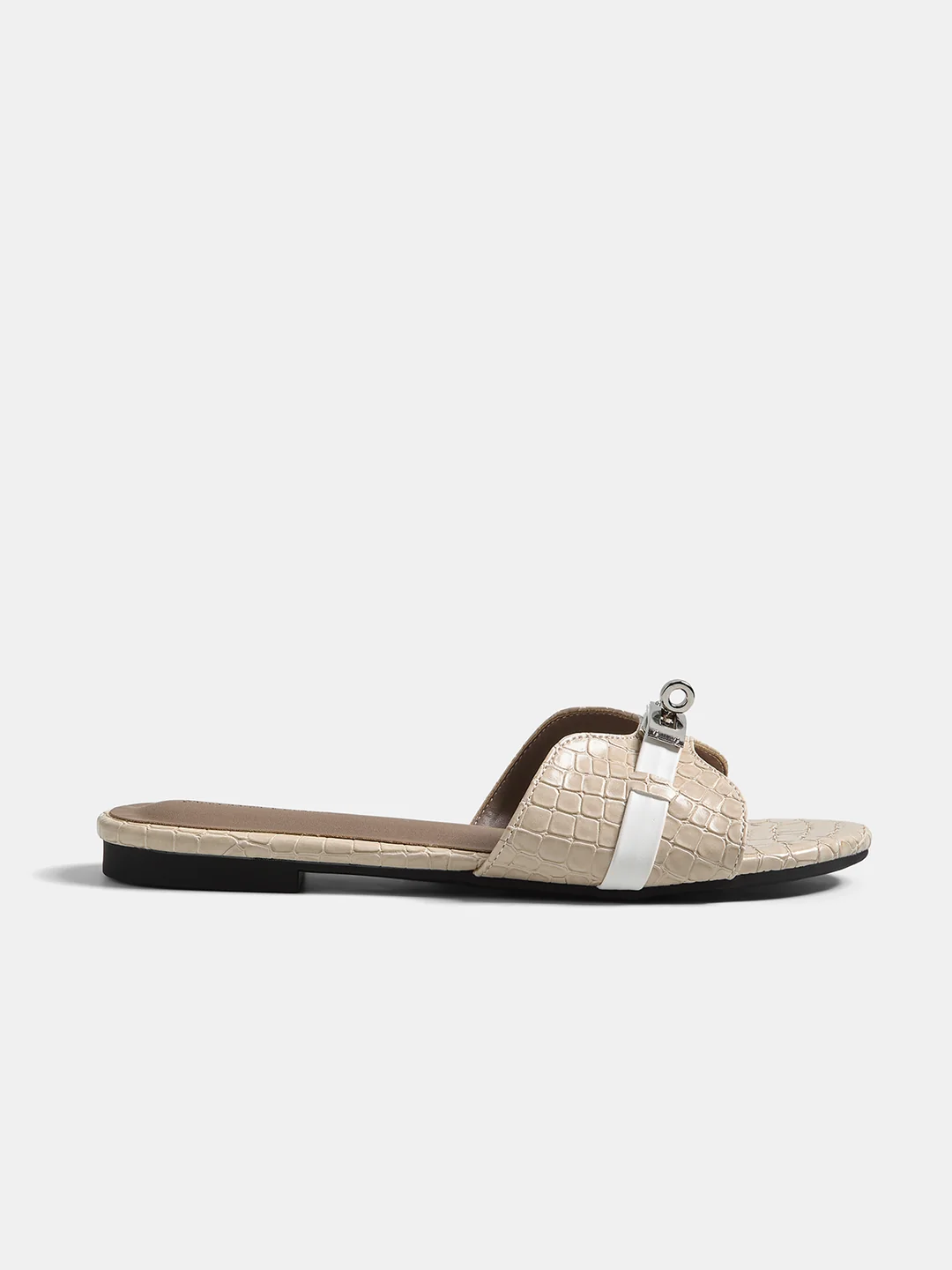 Sandalias tipo chancla con hebilla y estampado de cocodrilo