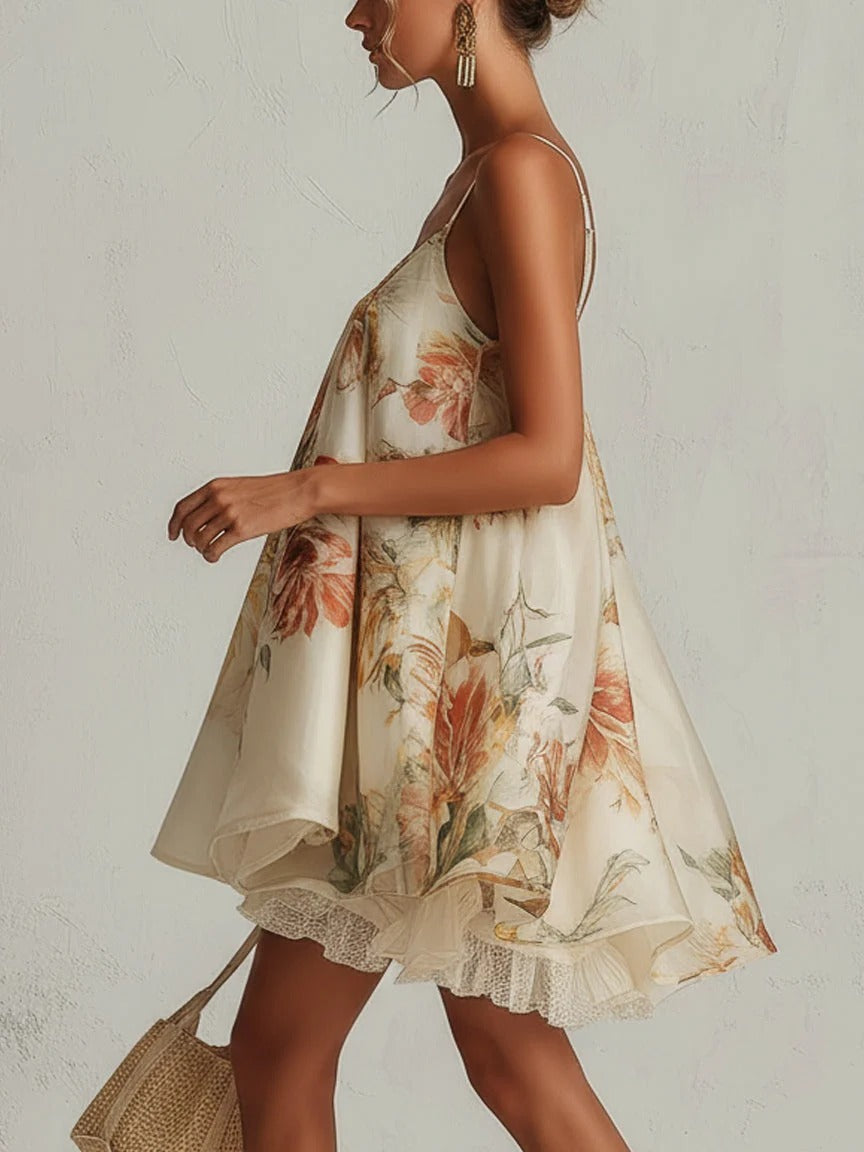 Liliana | Minivestido de organza beige de corte A con estampado floral y ribete de encaje