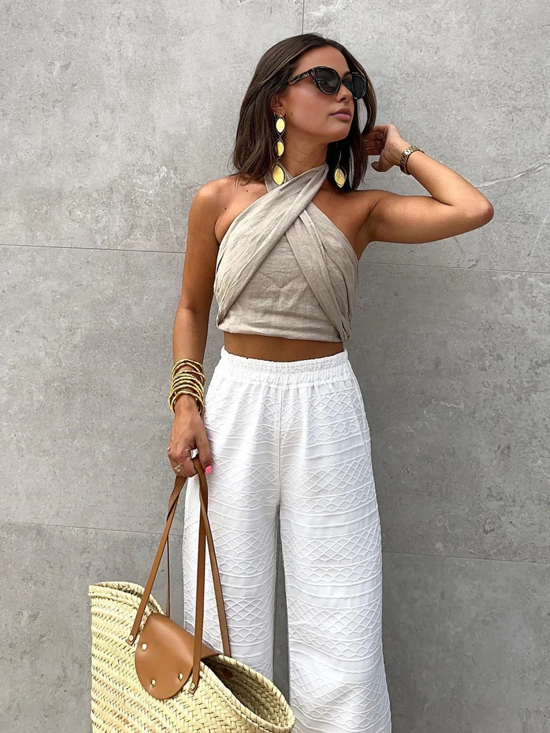 Top halter envolvente cruzado
