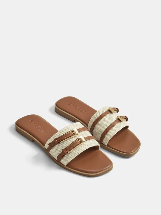 Sandalias planas con doble hebilla
