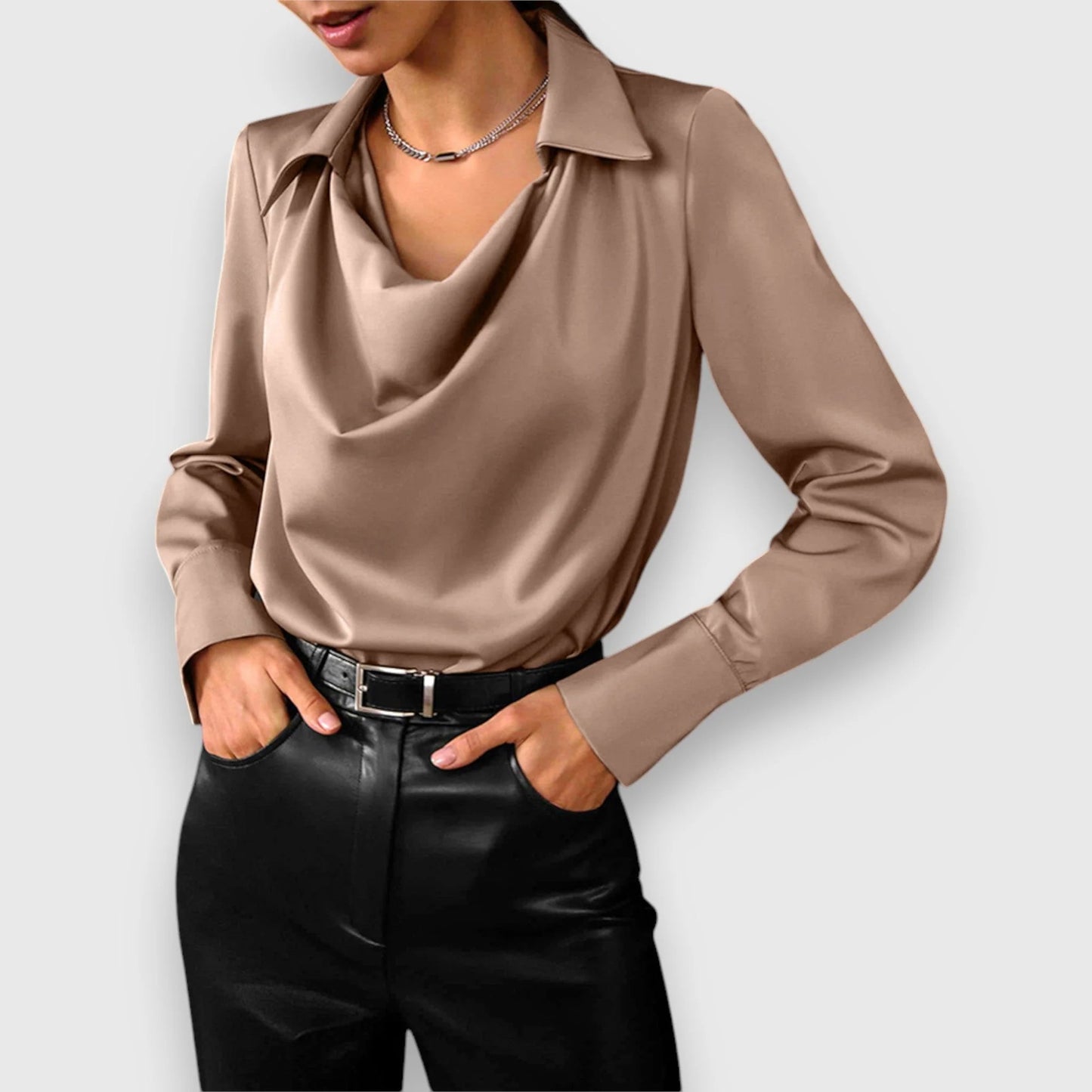 Blusa fluida de satén