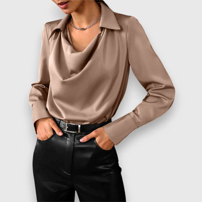 Blusa fluida de satén