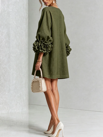Minivestido camisero floral verde oliva con puños florales originales.